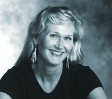 Author and memoir editor LIsa Dale Norton.